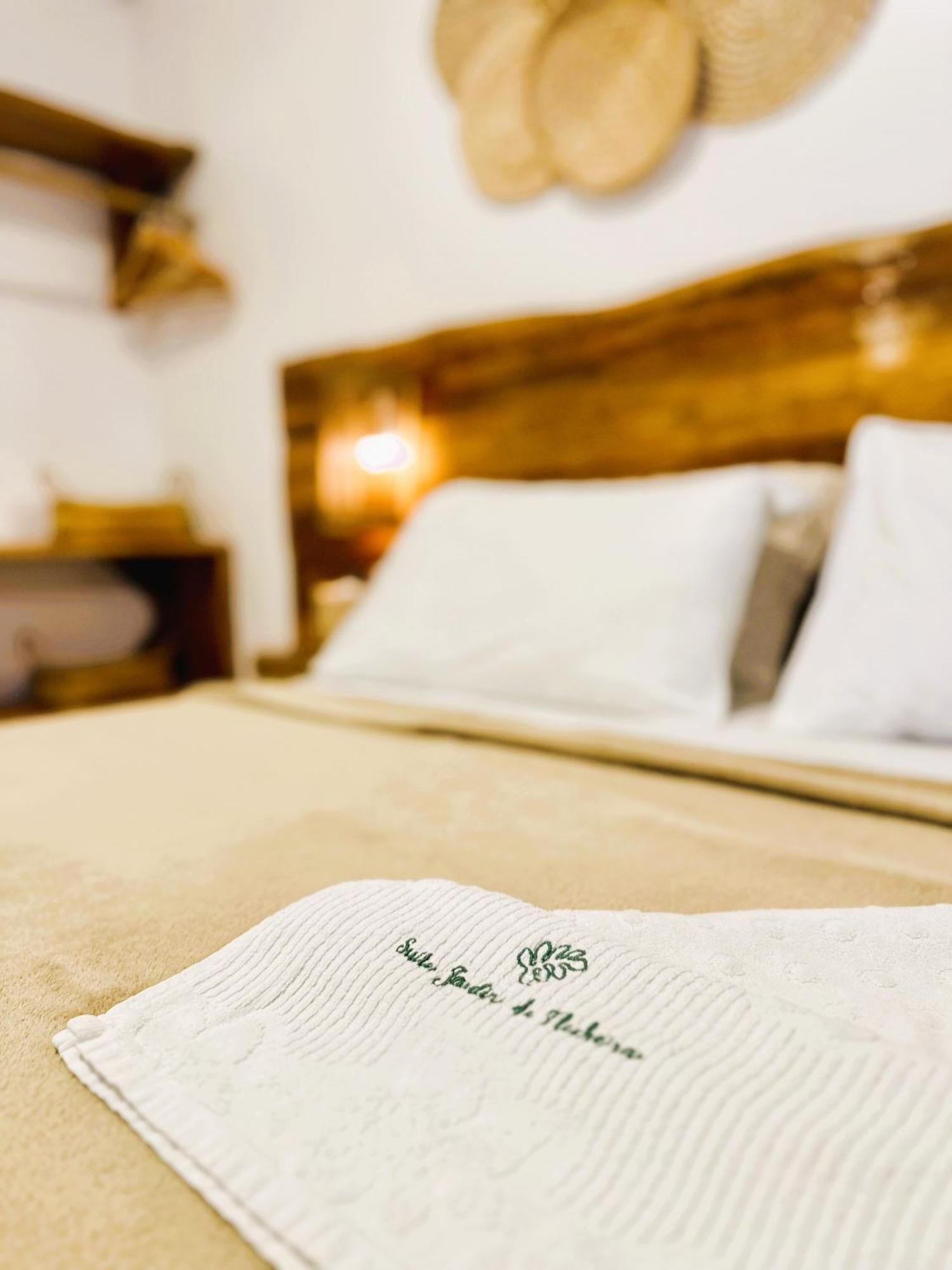 Suites Jardins De Flecheiras Exterior photo